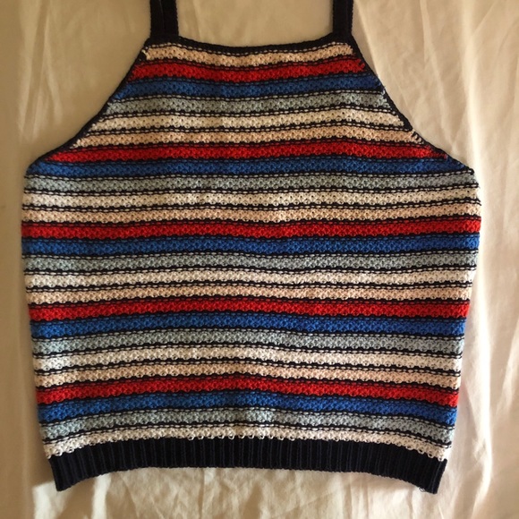 Knitted cropped tank top - Picture 3 of 4